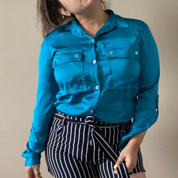 DKNY peacock colored Sz XS button up blouse Roll Up Long Sleeve Silky Feeling - Picture 1 of 15